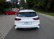 KIA Ceed 8