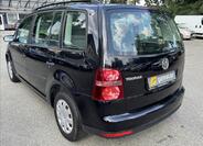 Volkswagen Touran 9