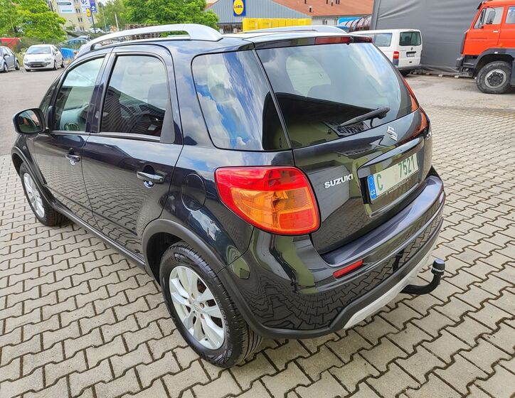 Suzuki SX4 4