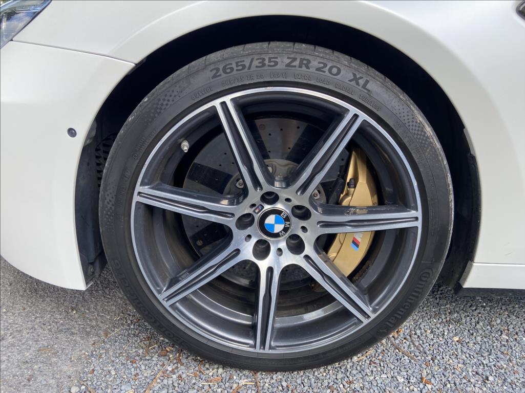 BMW M6
