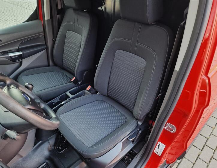 Ford Transit 32