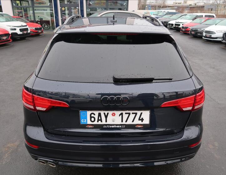 Audi A4 Allroad 8