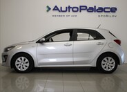 KIA Rio 5