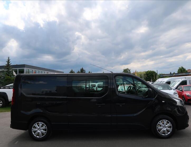 Renault Trafic 5