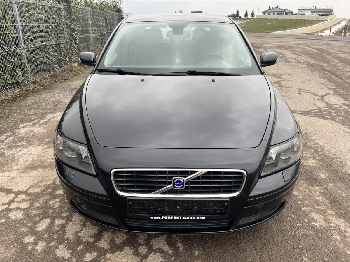 Volvo S40