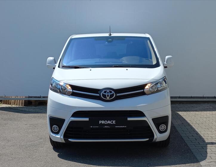 Toyota ProAce Verso 2