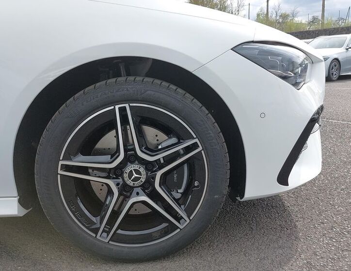 Mercedes-Benz CLA 9