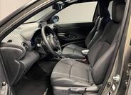 Toyota Yaris Cross 9