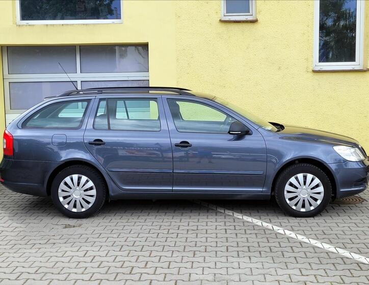 Škoda Octavia 9