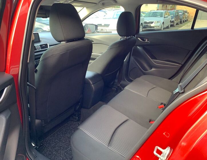 Mazda 3 17
