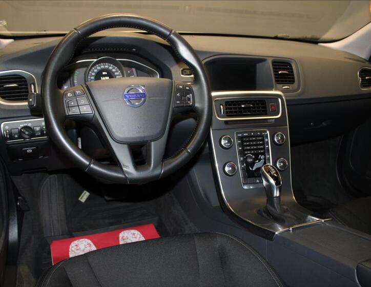 Volvo V60 23