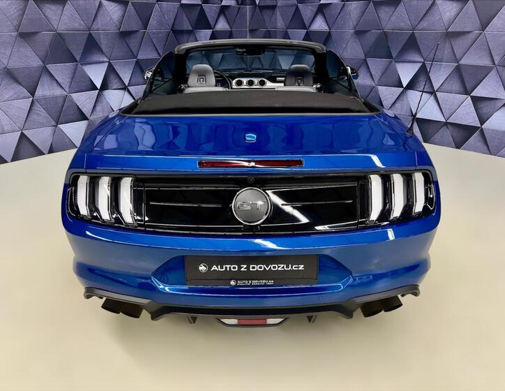 Ford Mustang 7