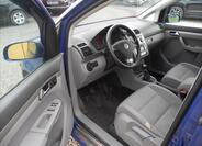 Volkswagen Touran 11
