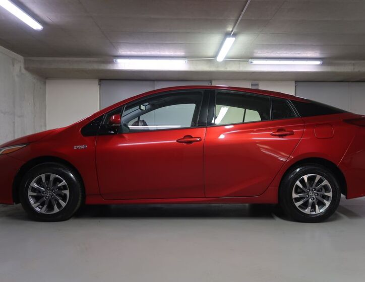 Toyota Prius 8