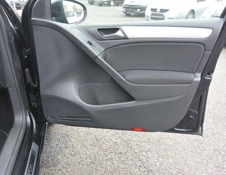 Volkswagen Golf 29