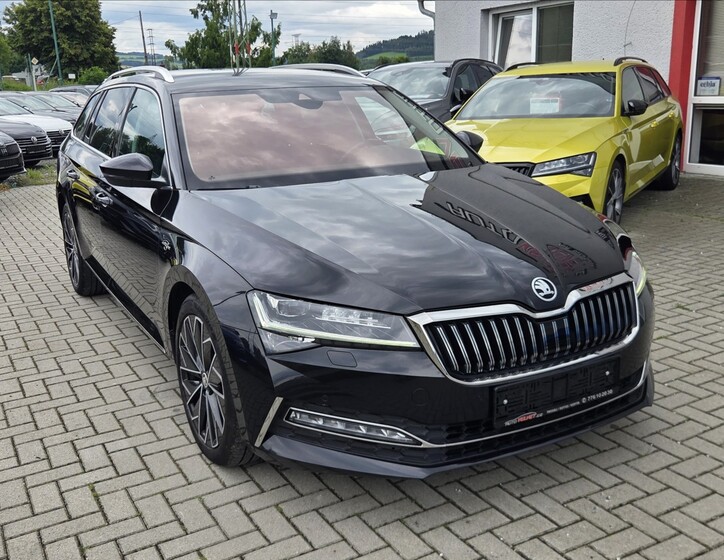 Škoda Superb 4