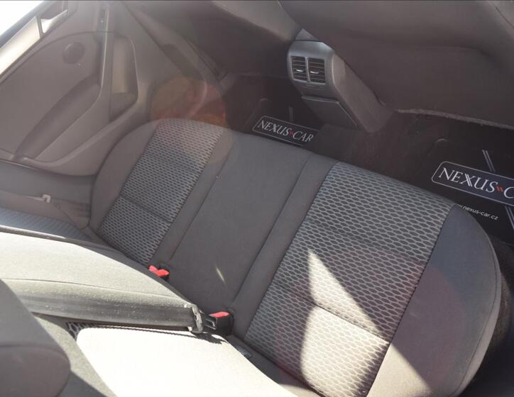 Volkswagen Golf 20