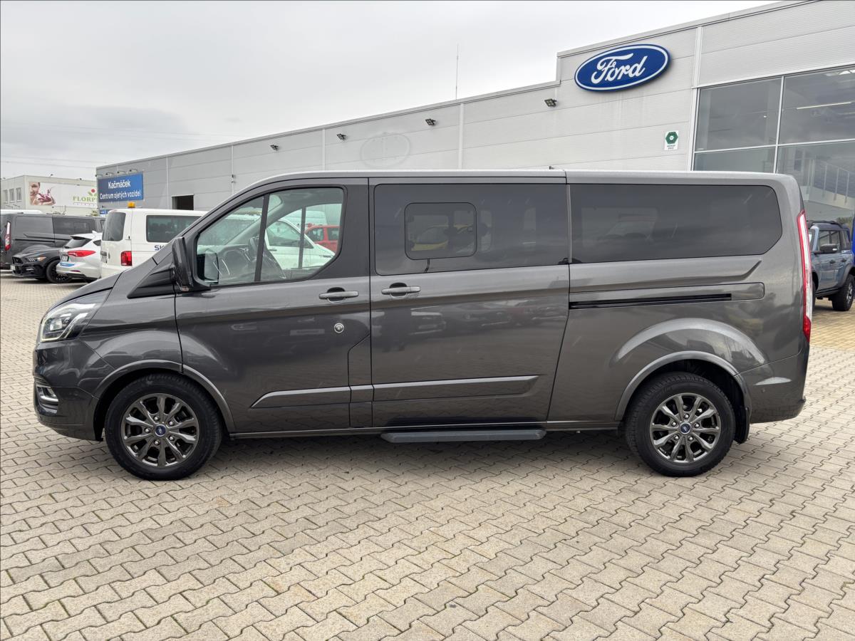 Ford Tourneo Custom