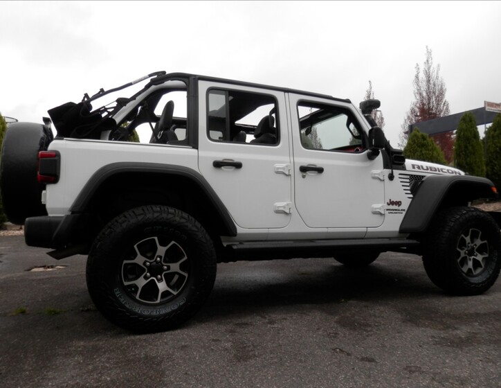 Jeep Wrangler 25