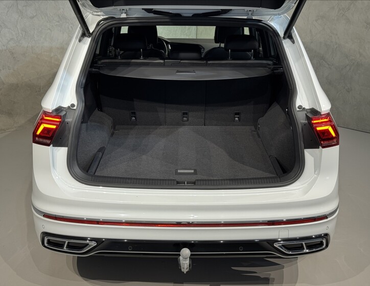 Volkswagen Tiguan Allspace 12