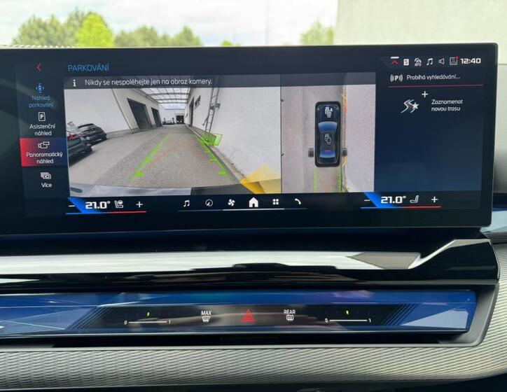 BMW i5 11
