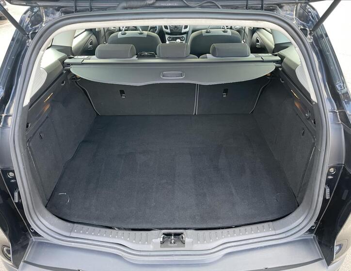 Ford Focus 34