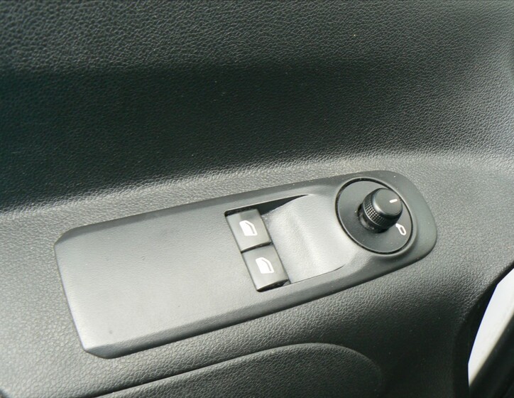 Opel Combo 9