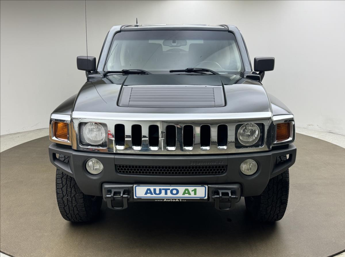 Hummer H3