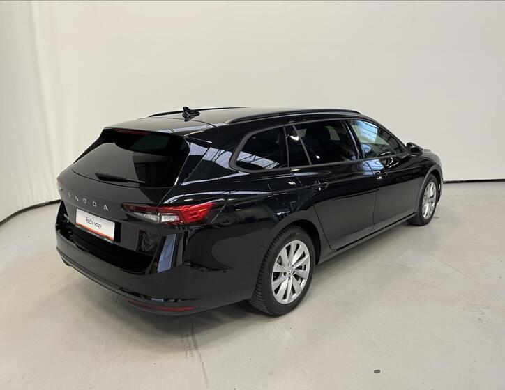 Škoda Superb 2