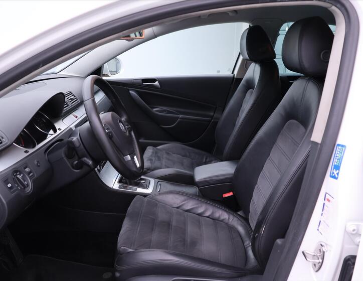 Volkswagen Passat 11