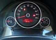 Volkswagen up! 8