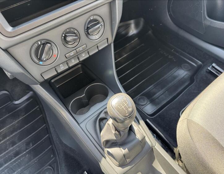 Škoda Rapid 12