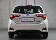 Toyota Yaris 6