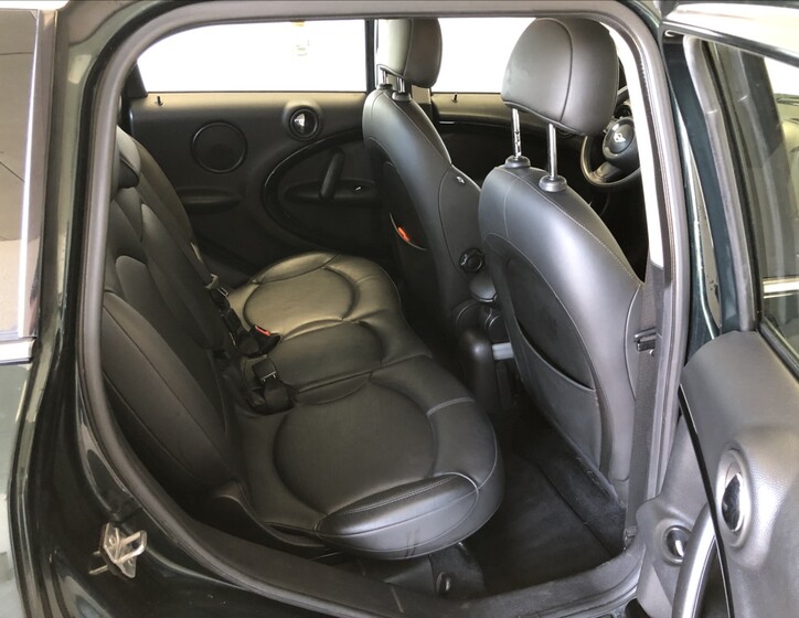 Mini Countryman 13