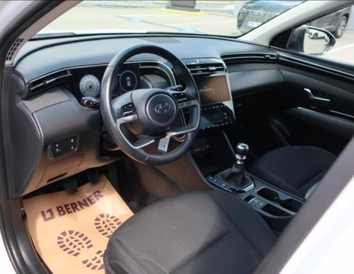 Hyundai Tucson 12