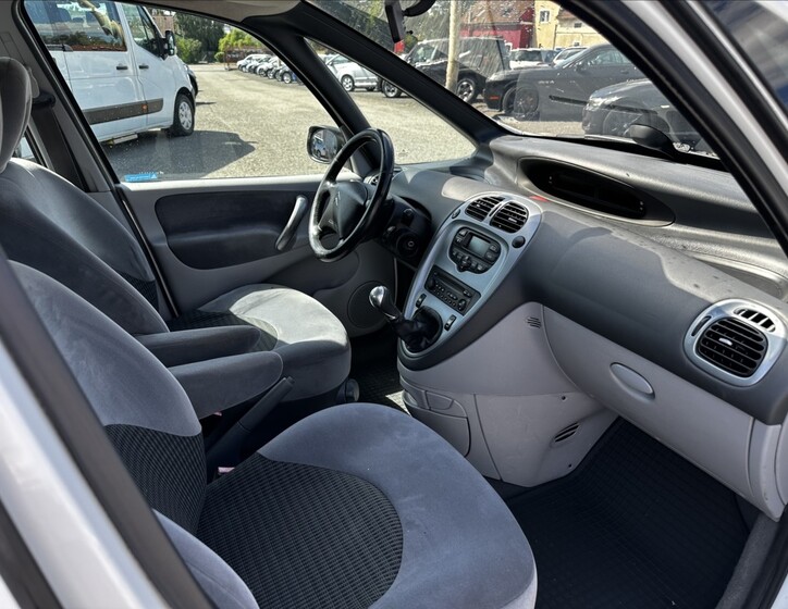 Citroën Xsara Picasso 17
