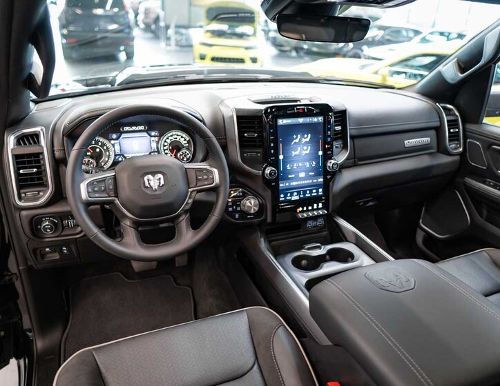 Dodge RAM 21