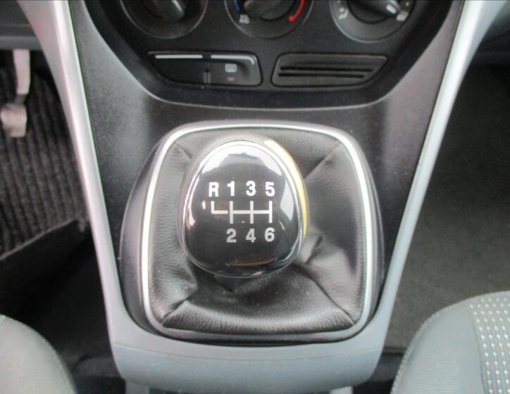Ford C-MAX 19