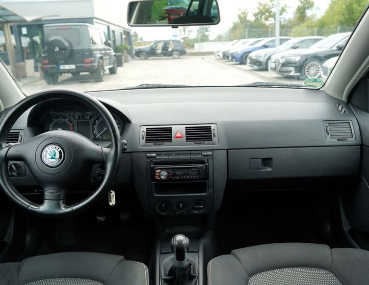 Škoda Fabia 24