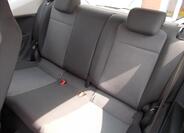 Volkswagen up! 12