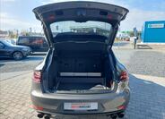 Porsche Macan 12