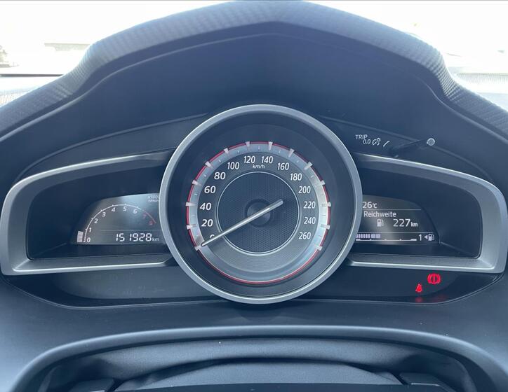 Mazda 3 12