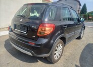 Suzuki SX4 4
