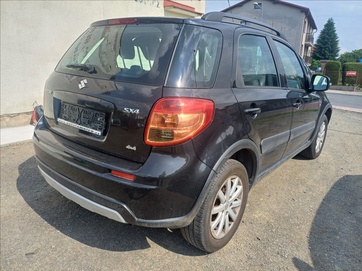 Suzuki SX4