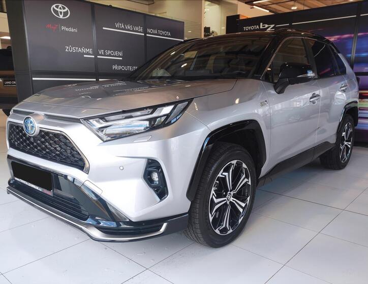 Toyota RAV4 2