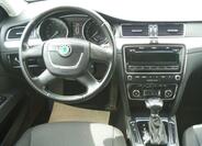 Škoda Superb 16