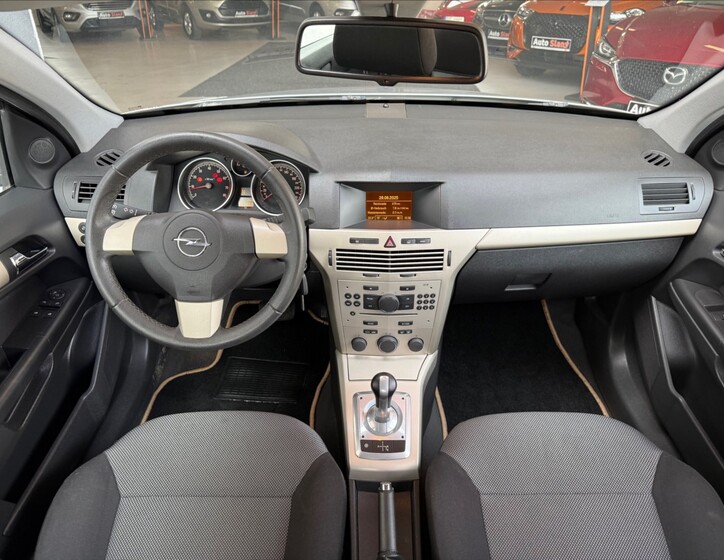 Opel Astra 14