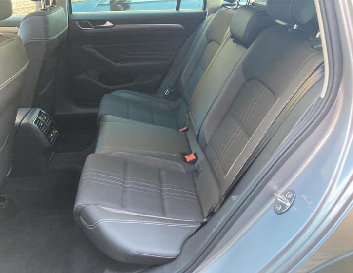 Volkswagen Passat 8