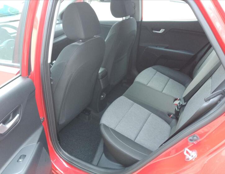 KIA Stonic 7