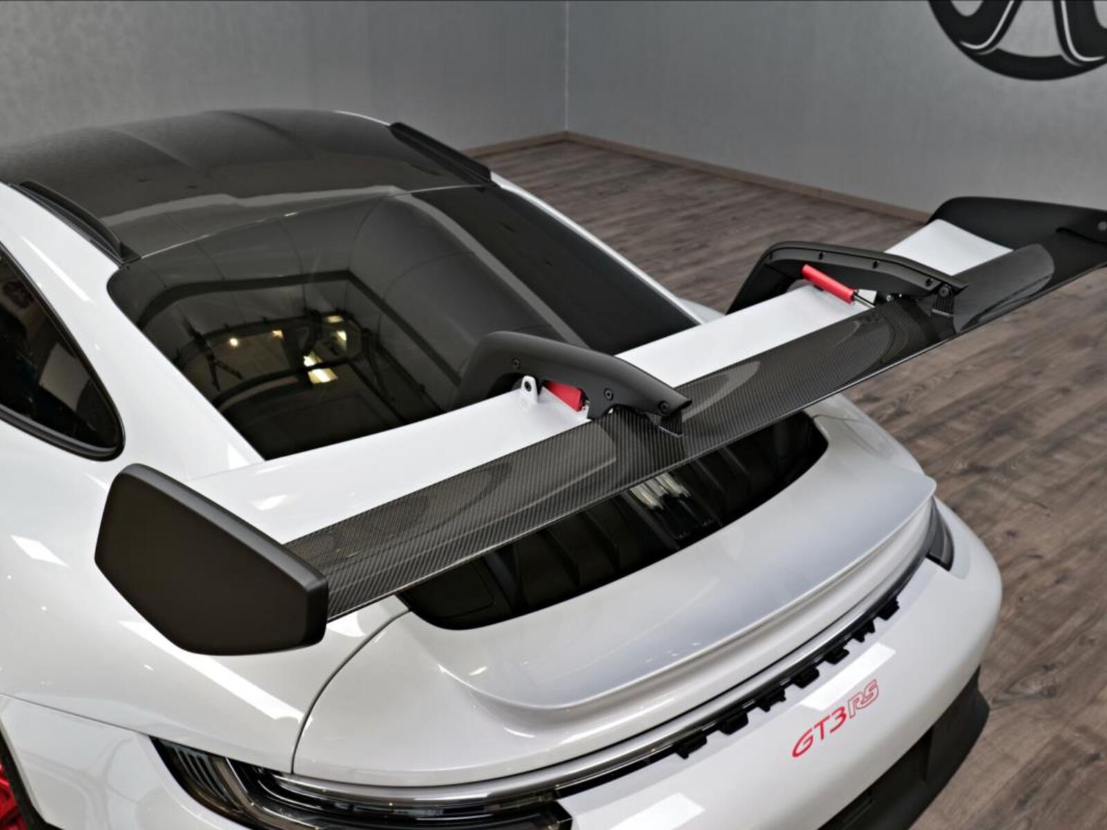 Porsche 911 12